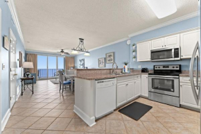 Twin Palms 1705
